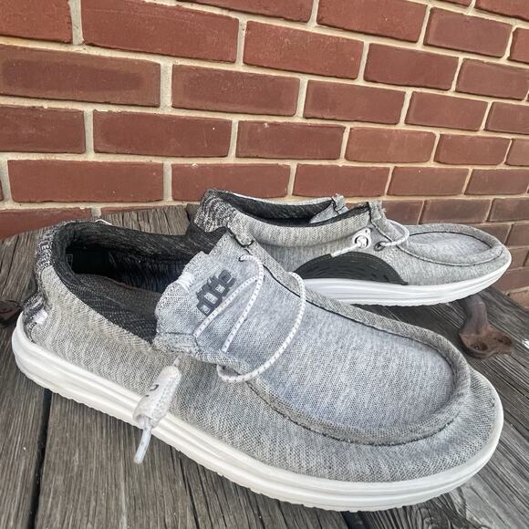 Hey Dude Wally Free Galaxy Gray Men’s Size 9 Slip On Loafers Casual Shoes - Picture 1 of 12